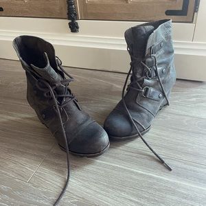 Sorel Joan of Arctic Lace Up Wedge Boots Brown Leather 6.5